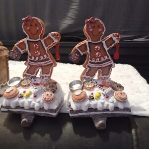 Festive Gingerbread Figurines with Red Accents